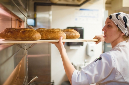 Food Dance bakes bread on-site