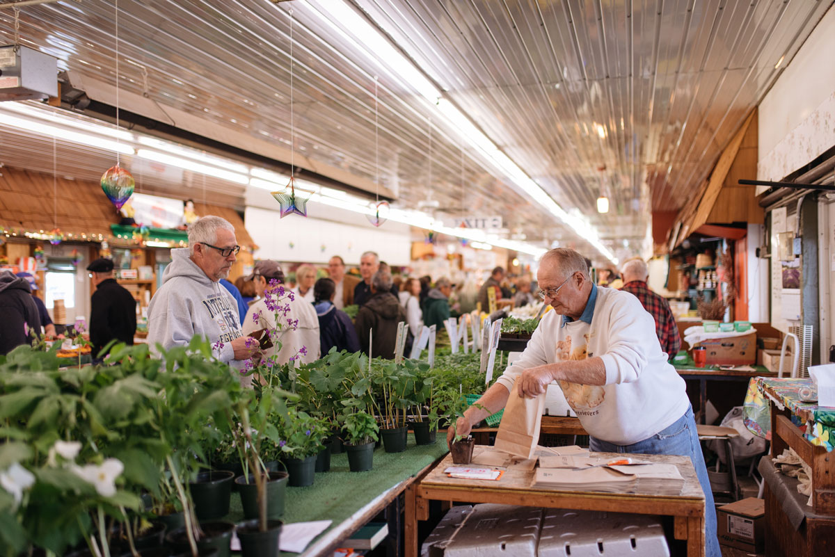 South-Bend-Farmer-Market-Bob-Vite.jpg