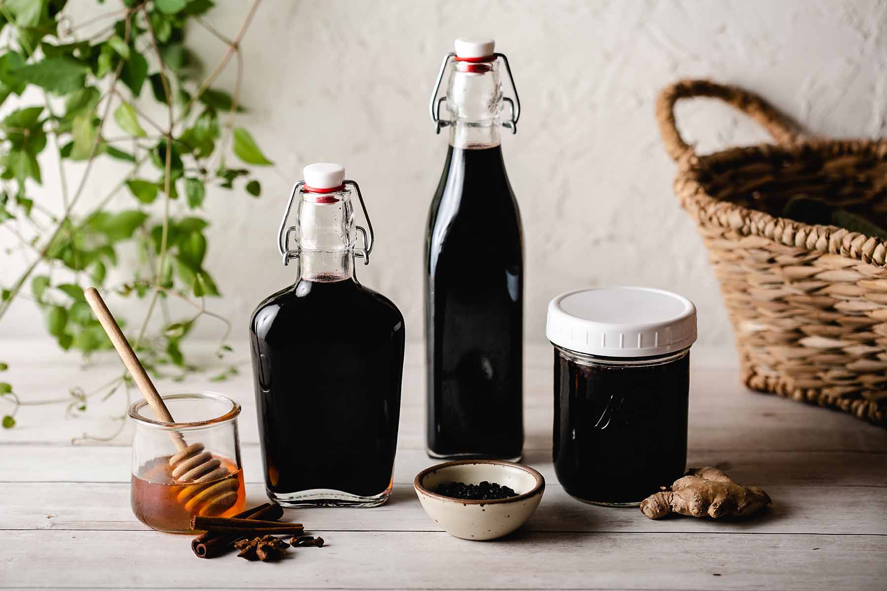 how-to-make-Elderberry-Tincture-Syrup.jpg