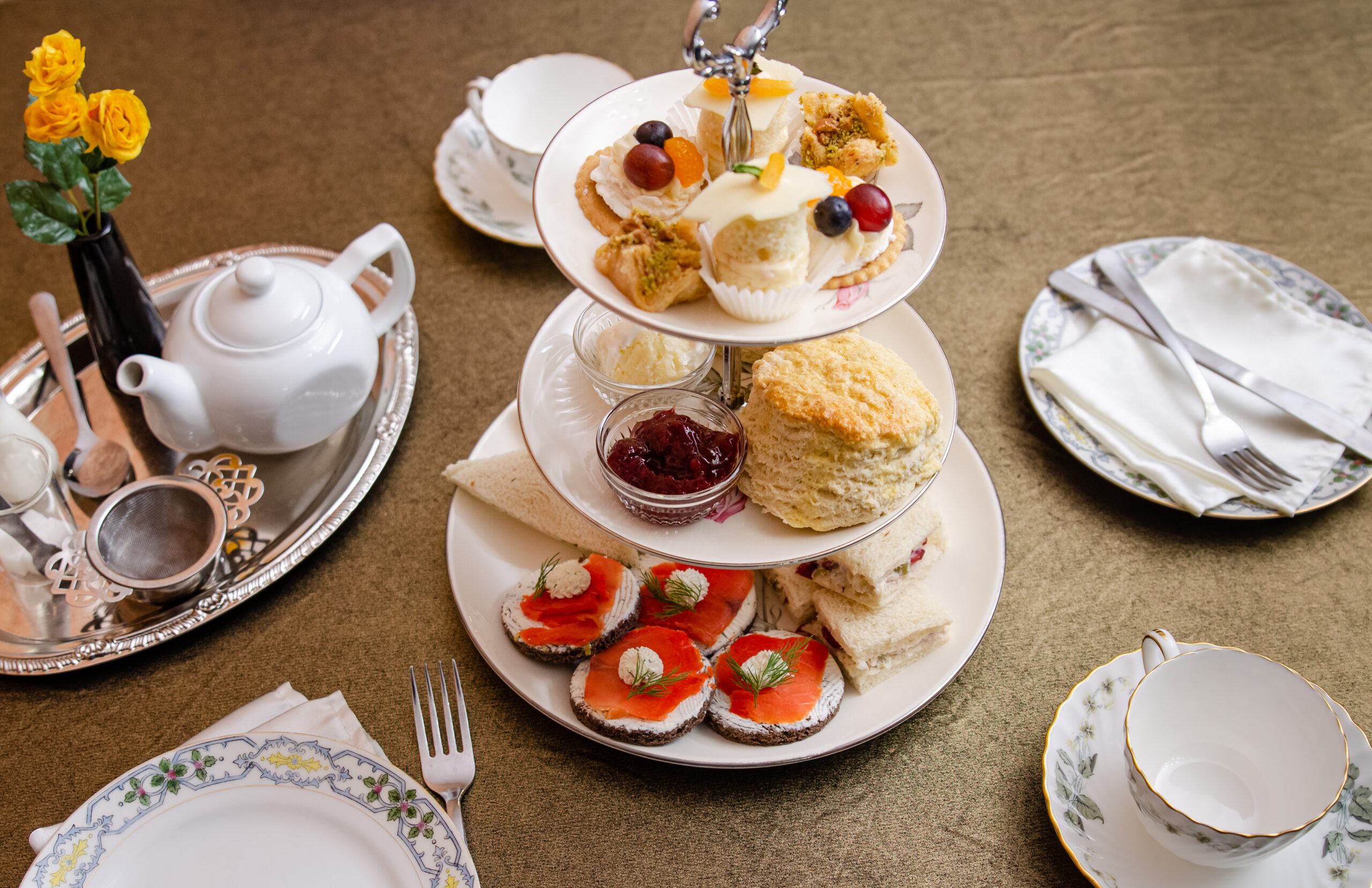 20191208_Michiana_Life_Apothica_Teas-006 (1).jpg